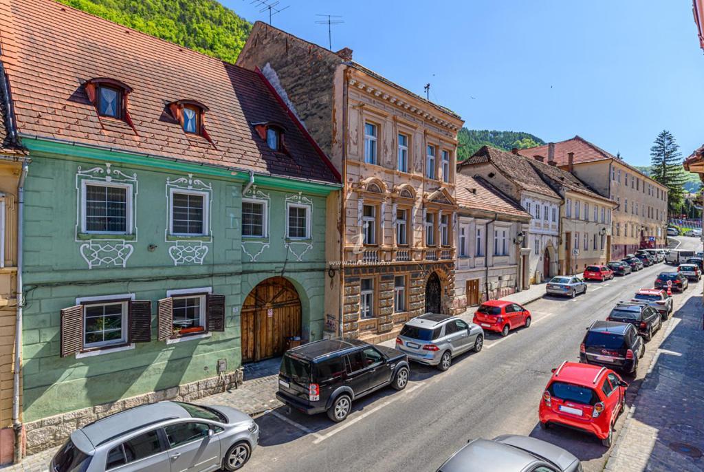 3 Min To Everything-Stylish-Modern-Old Fortress Brasov Exterior photo